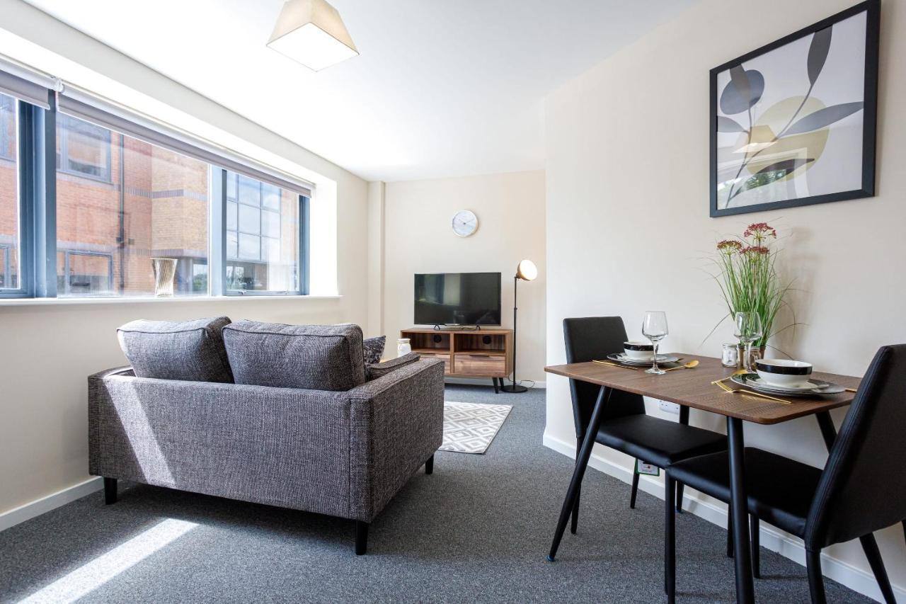 Stylish And Modern 1 Bedroom Apartment Manchester Buitenkant foto