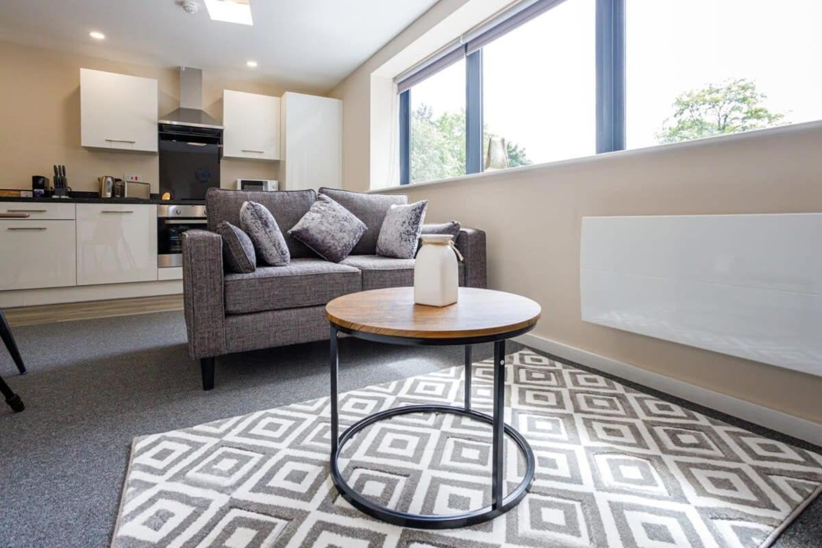 Stylish And Modern 1 Bedroom Apartment Manchester Buitenkant foto