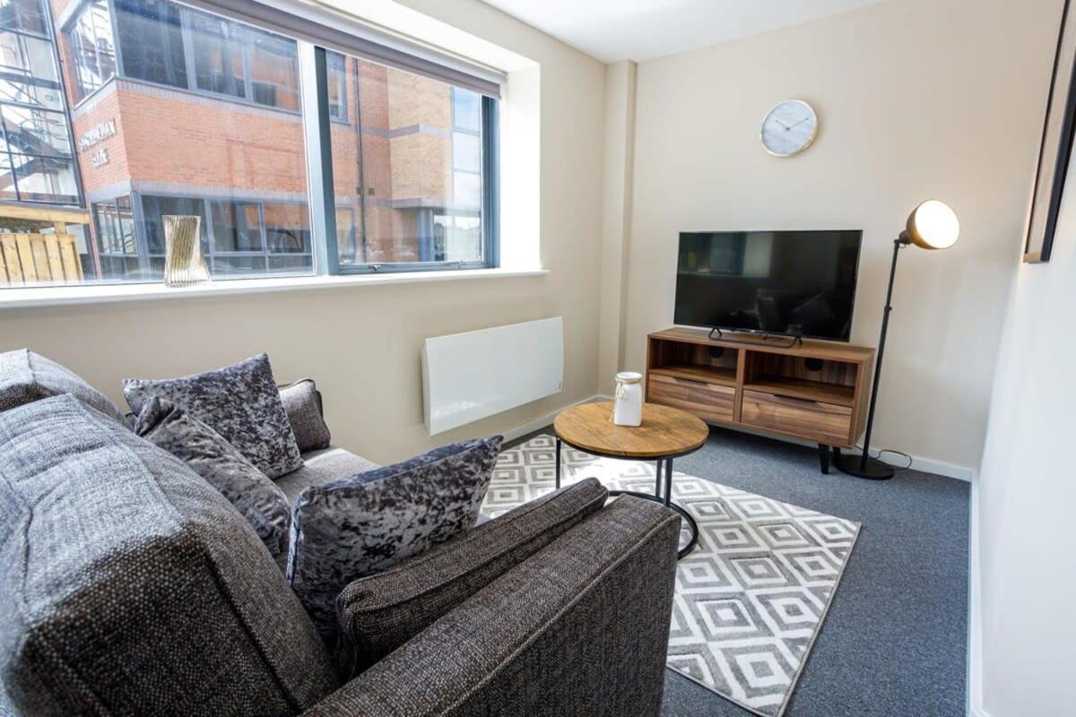 Stylish And Modern 1 Bedroom Apartment Manchester Buitenkant foto